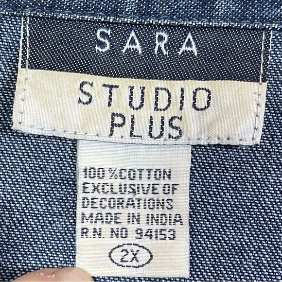 Sara Studio Plus, Vintage Embroidered Fun Denim Jacket. Size 2X. Excellent cond! - Picture 4 of 6